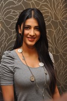 Shruti Hassan Latest Stills